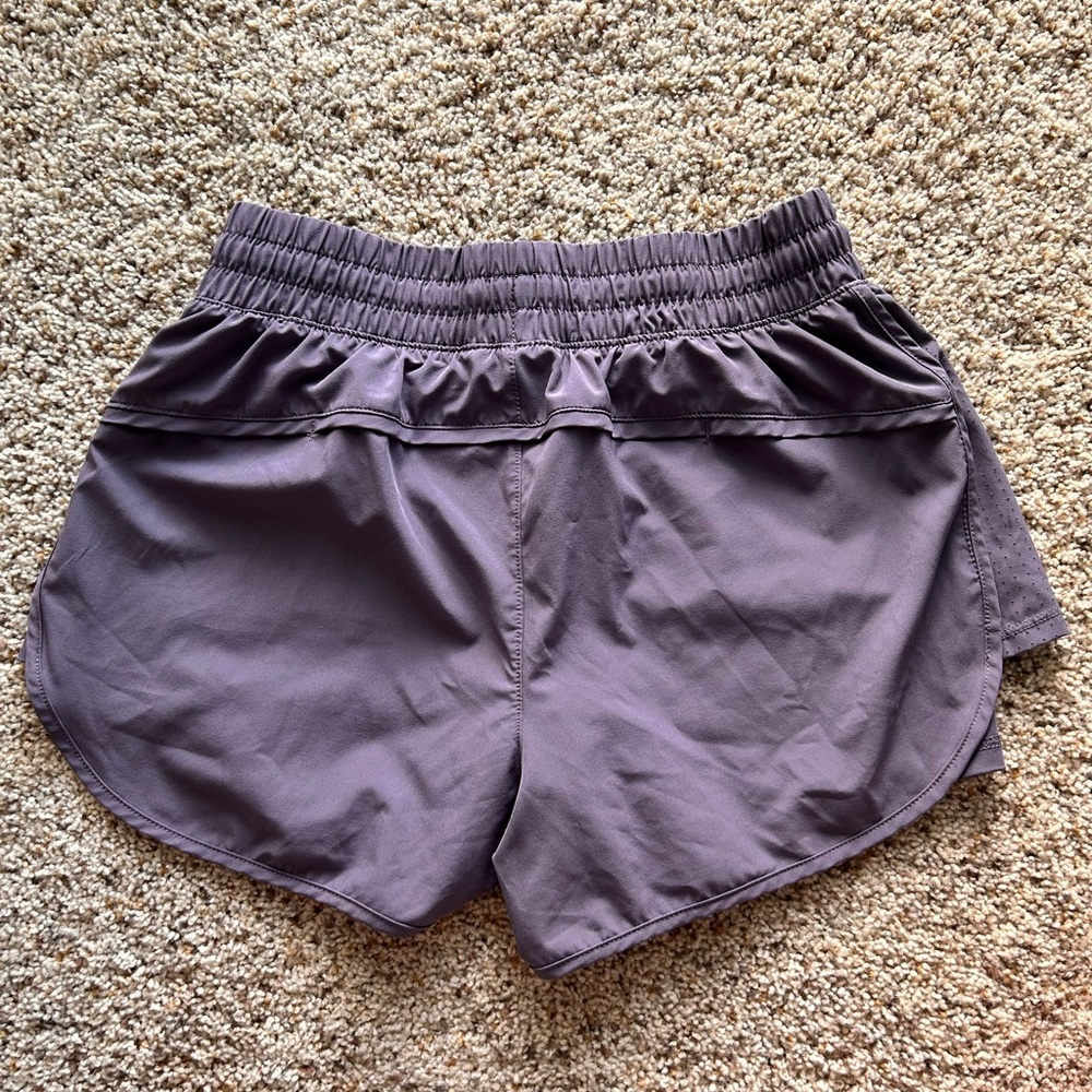Layer 8 Front Runner Short - Picture 2 of 7